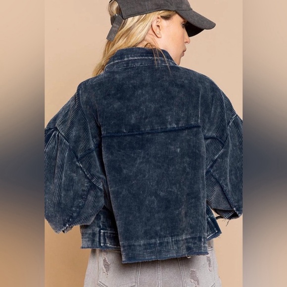 Maisie Vintage Style Navy Corduroy Cropped Trucker Jacket NWT - Picture 6 of 13